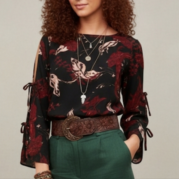 Aritzia Wilfred Fall Leaves Goblincore Fairycore Long Sleeve Shirt Top Size M - Picture 1 of 13